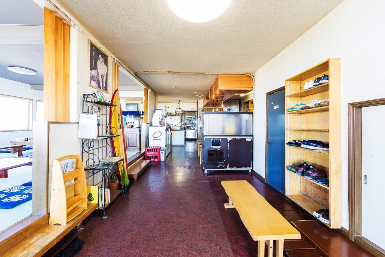 Minshuku Nihonkai Hotel Ishikari Exterior photo